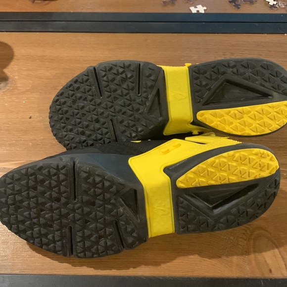 Nike - Picture 8 of 8